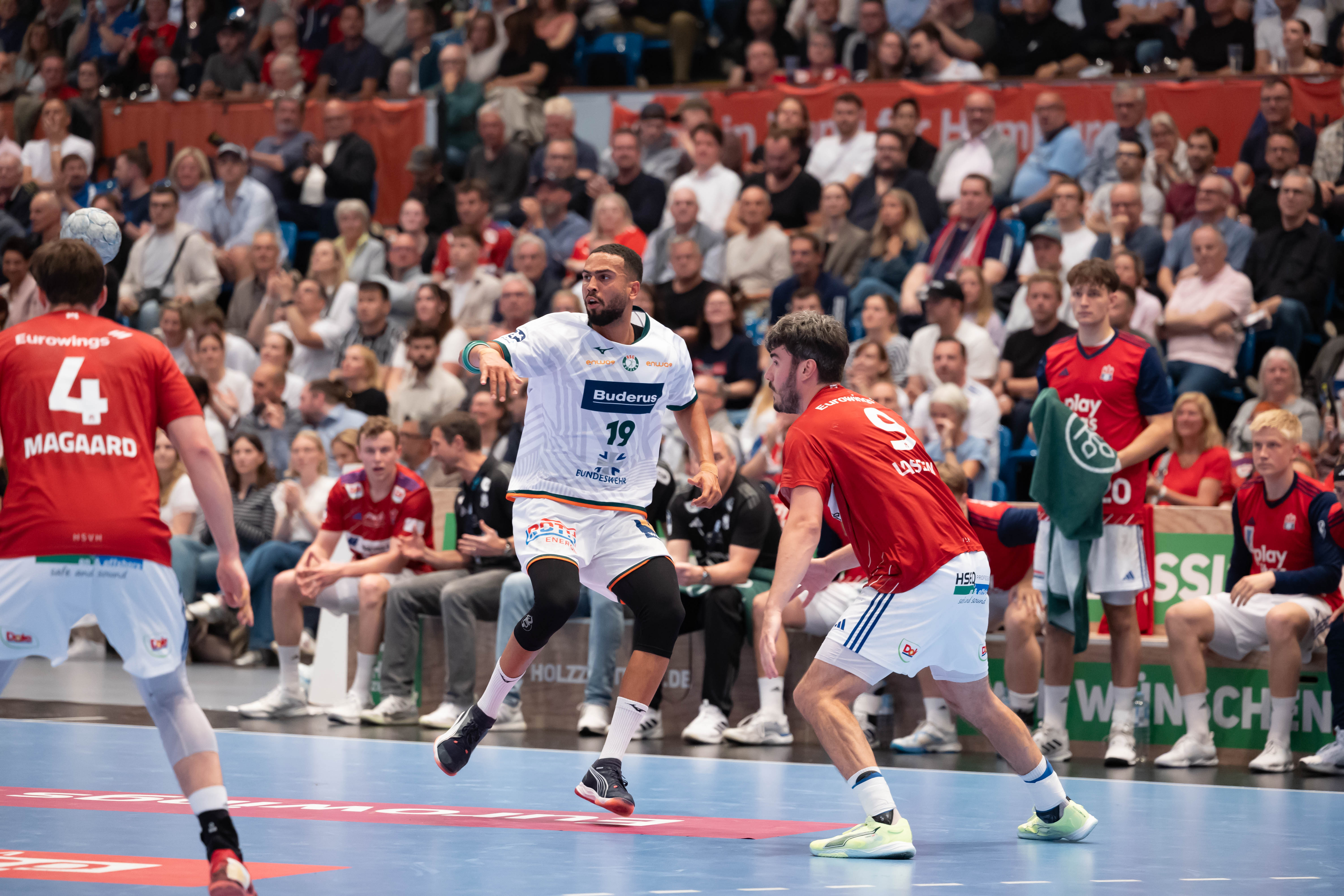 Handball Sport Verein Hamburg vs MT Melsungen