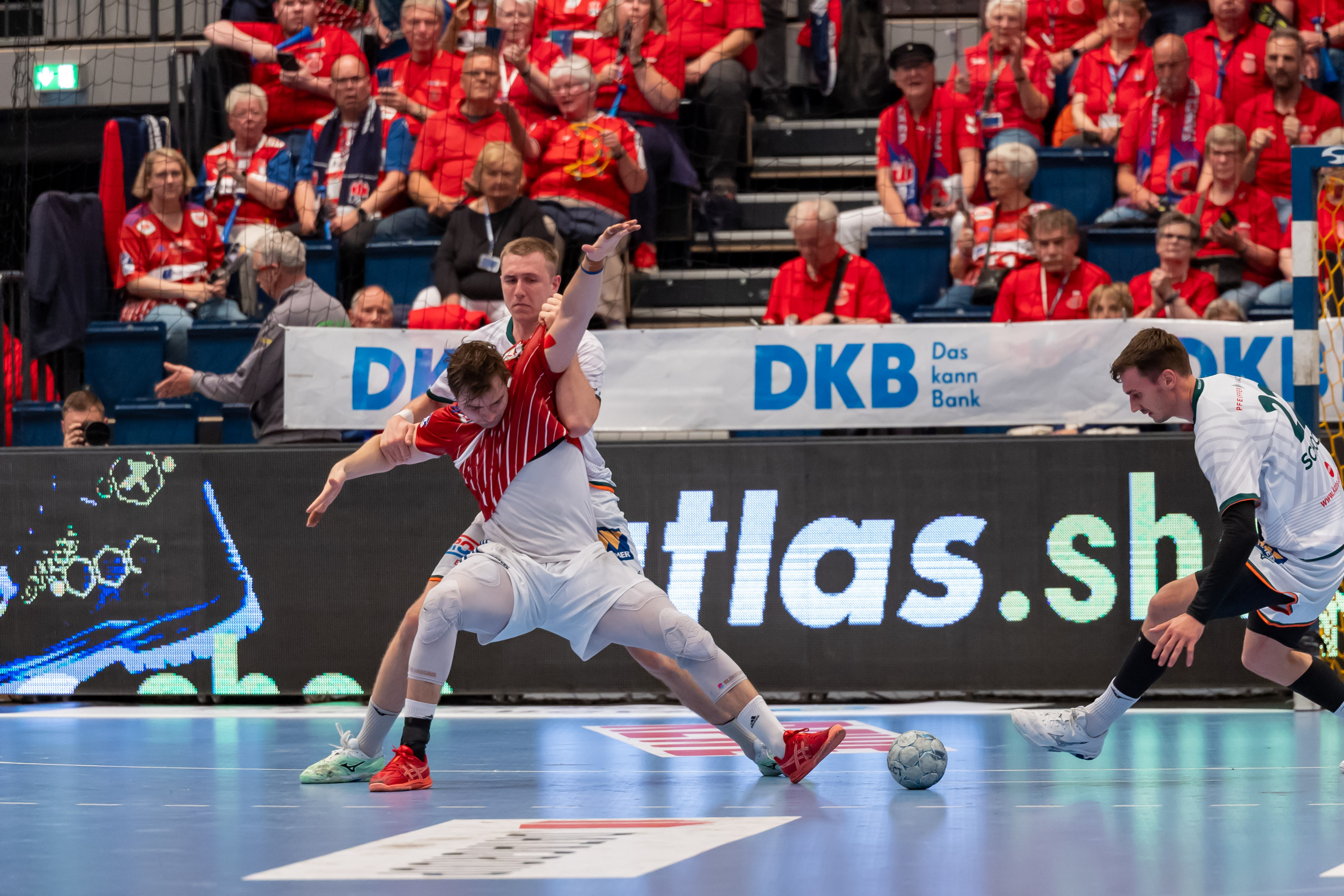 Handball Sport Verein Hamburg vs MT Melsungen