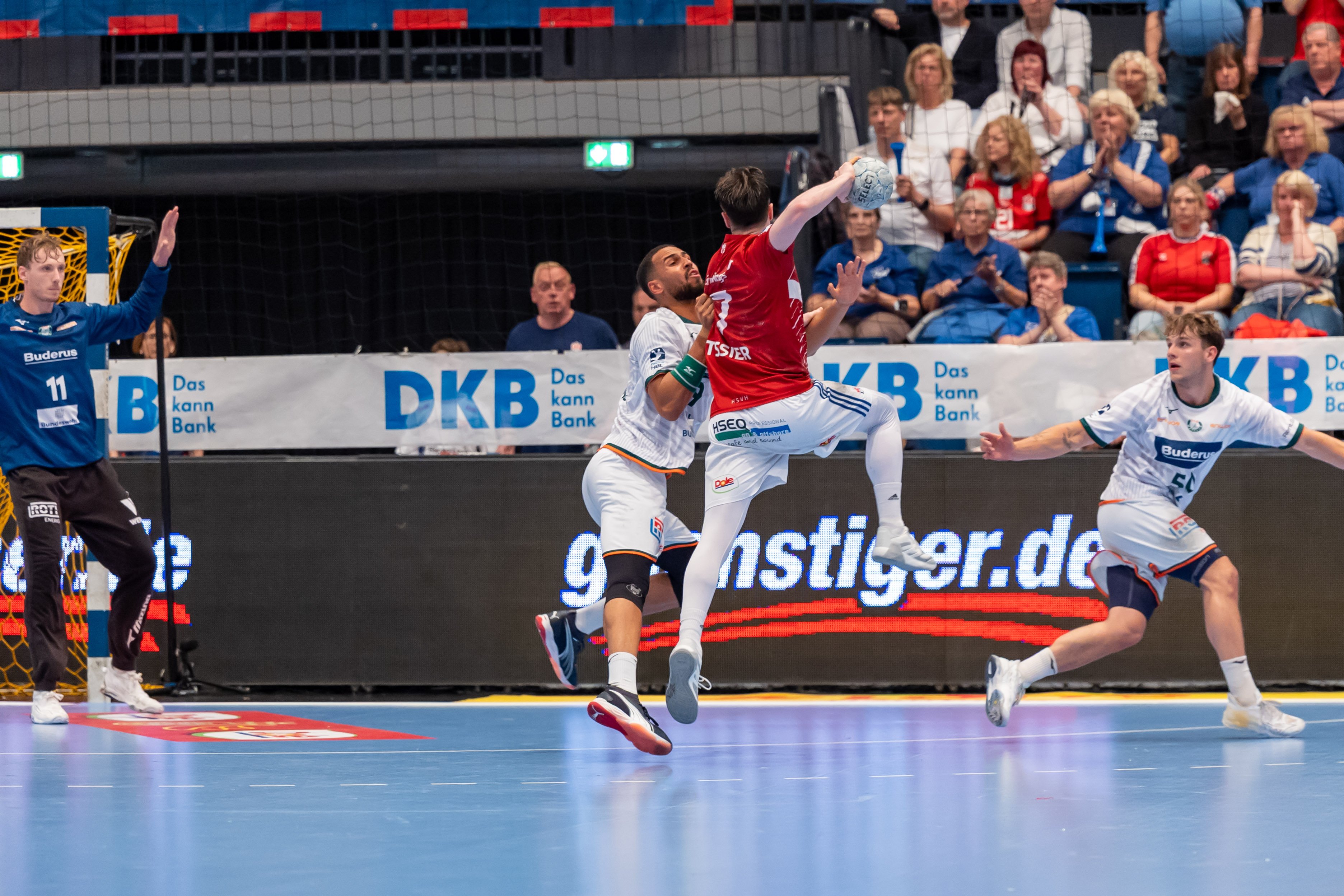 Handball Sport Verein Hamburg vs MT Melsungen