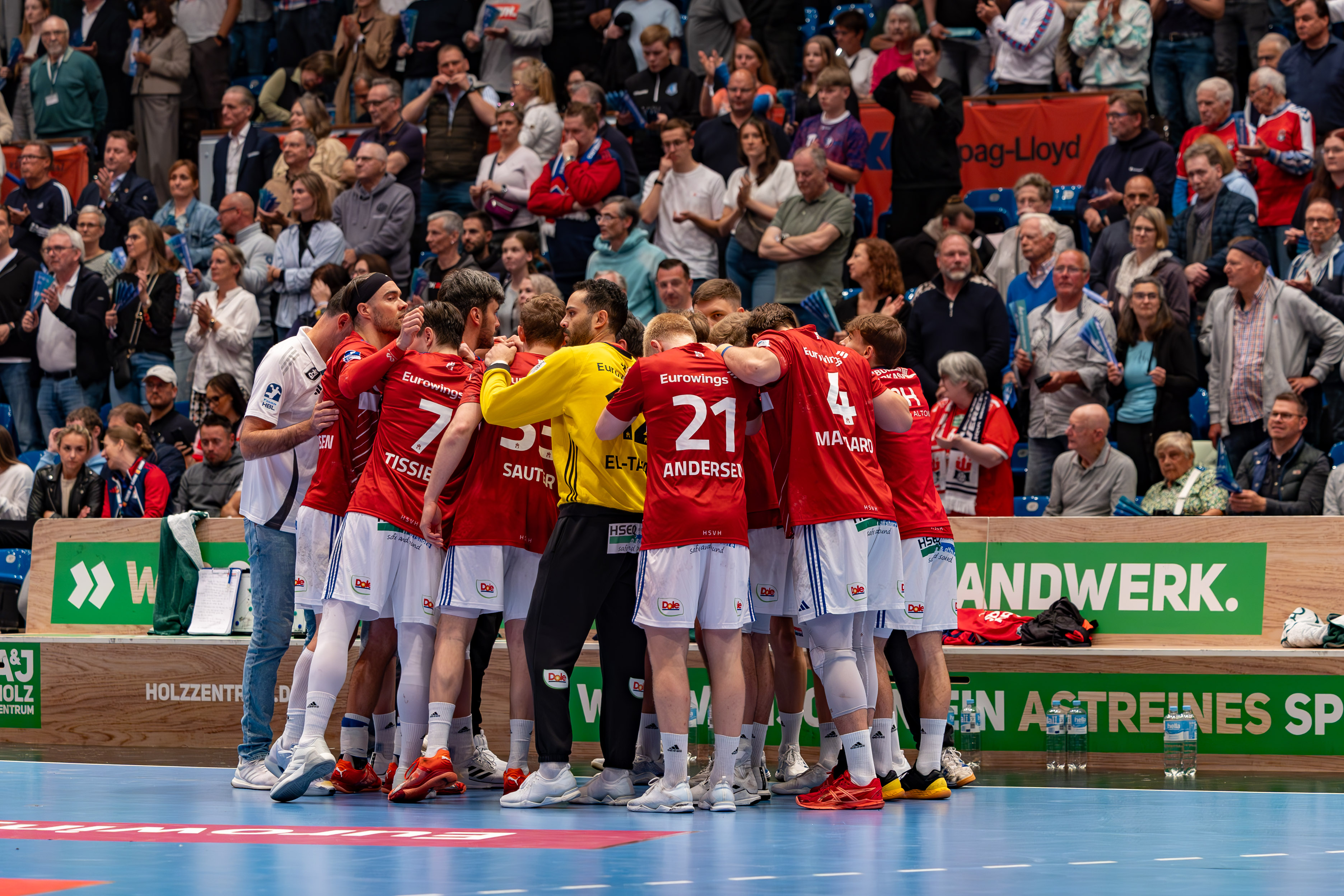 Handball Sport Verein Hamburg vs TVB 1898 Stuttgart