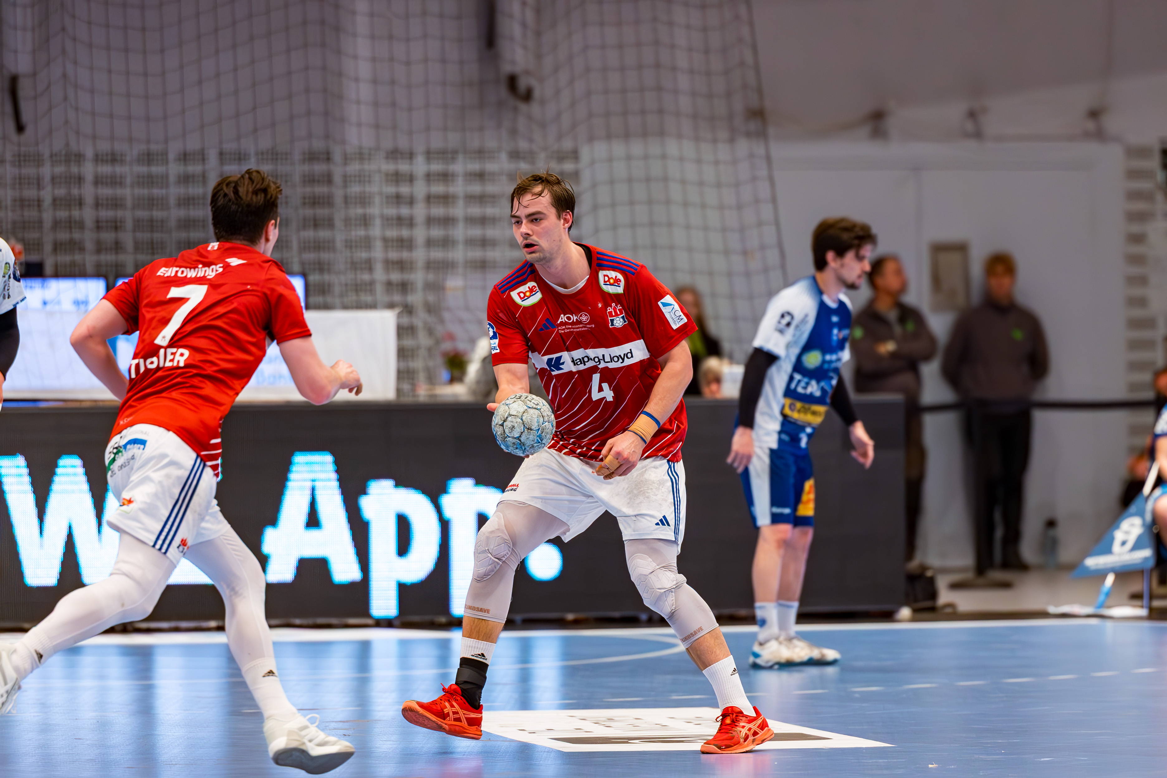 Handball Sport Verein Hamburg vs TVB 1898 Stuttgart