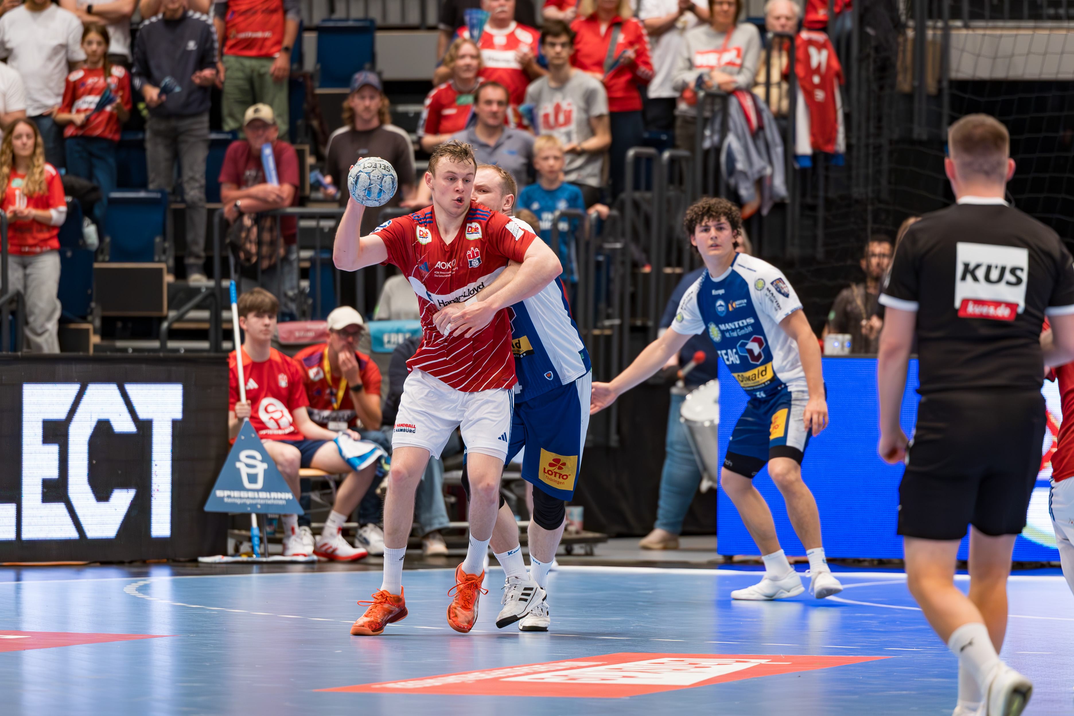 Handball Sport Verein Hamburg vs TVB 1898 Stuttgart