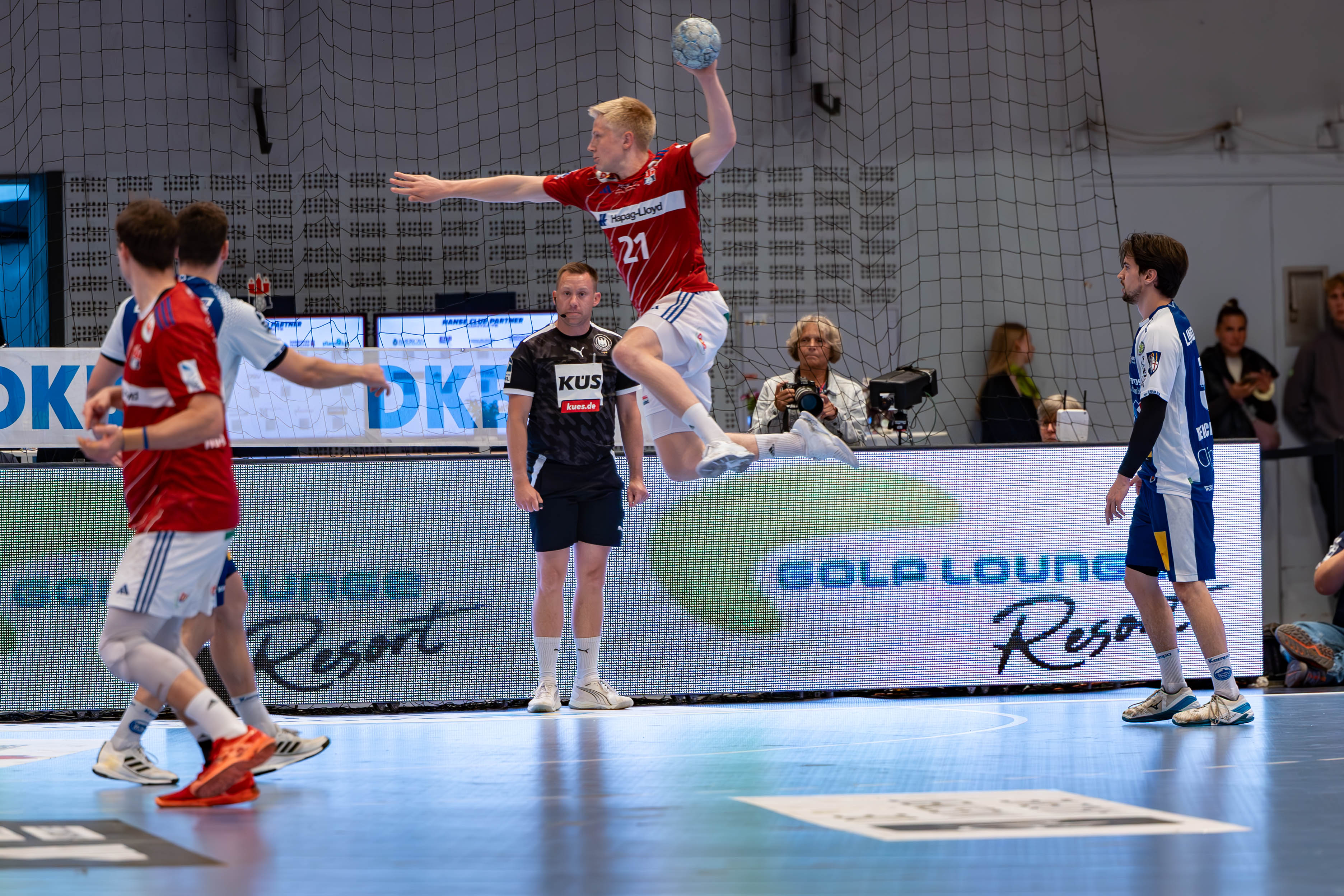 Handball Sport Verein Hamburg vs TVB 1898 Stuttgart