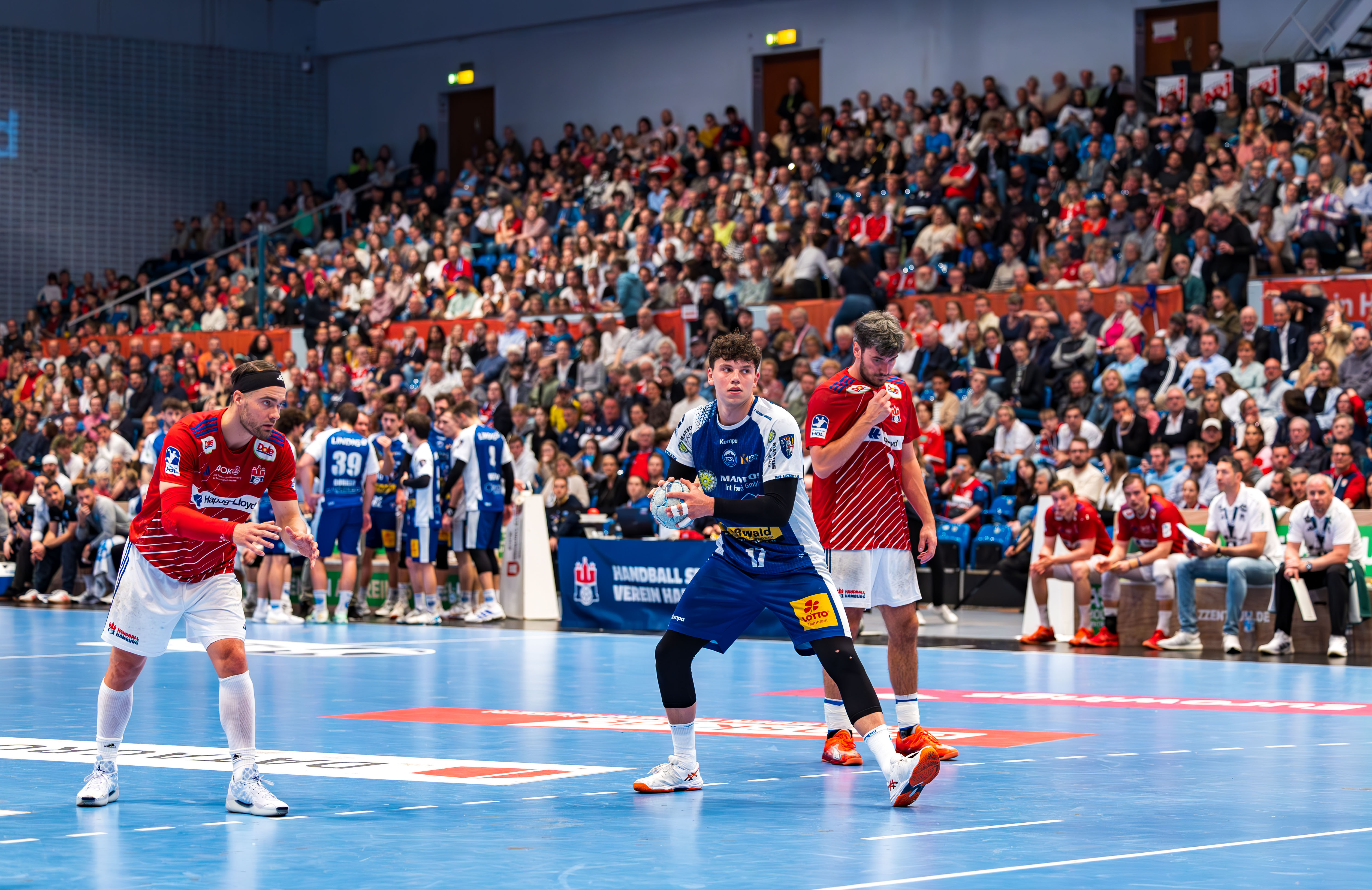 Handball Sport Verein Hamburg vs TVB 1898 Stuttgart