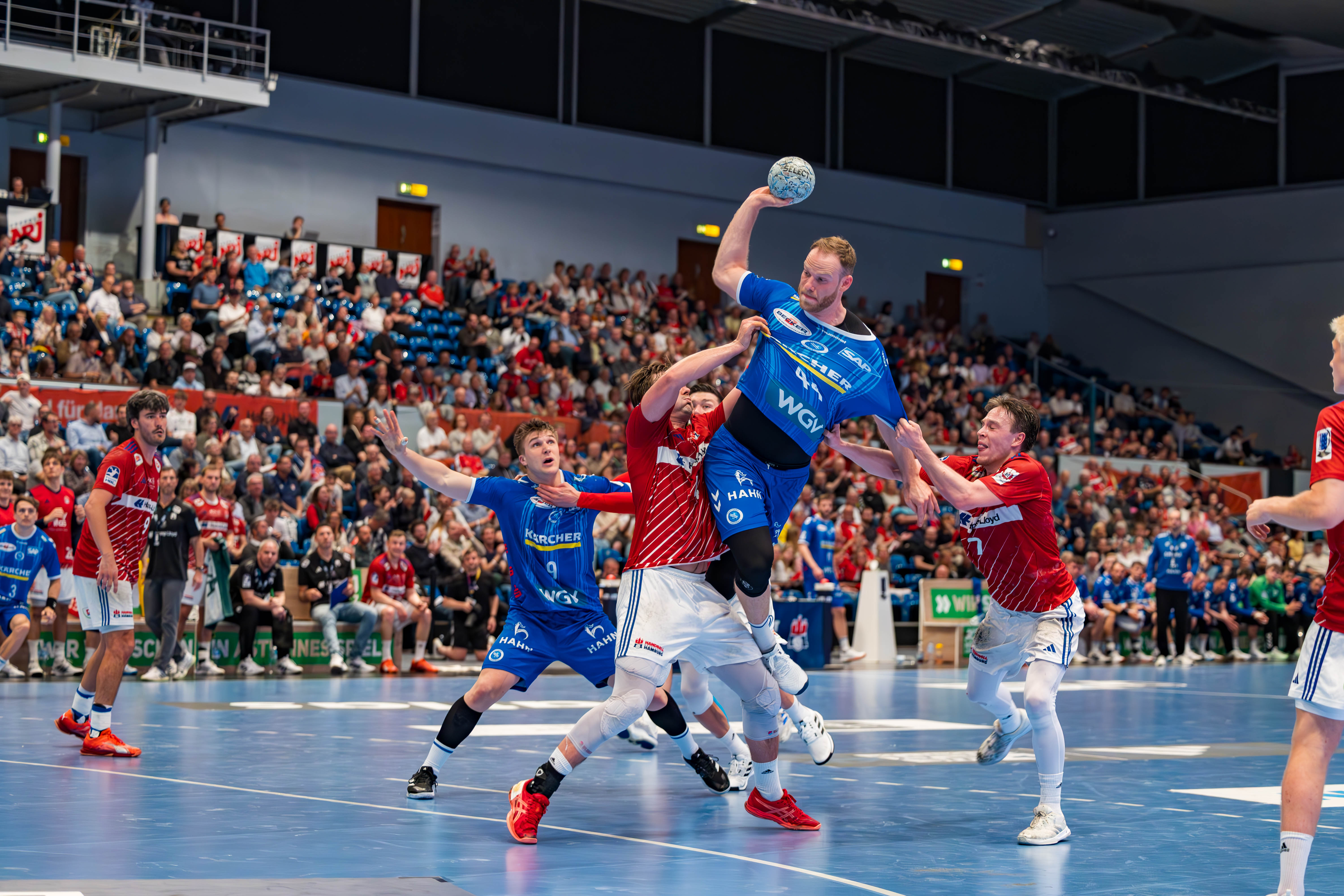 Handball Sport Verein Hamburg vs TVB 1898 Stuttgart