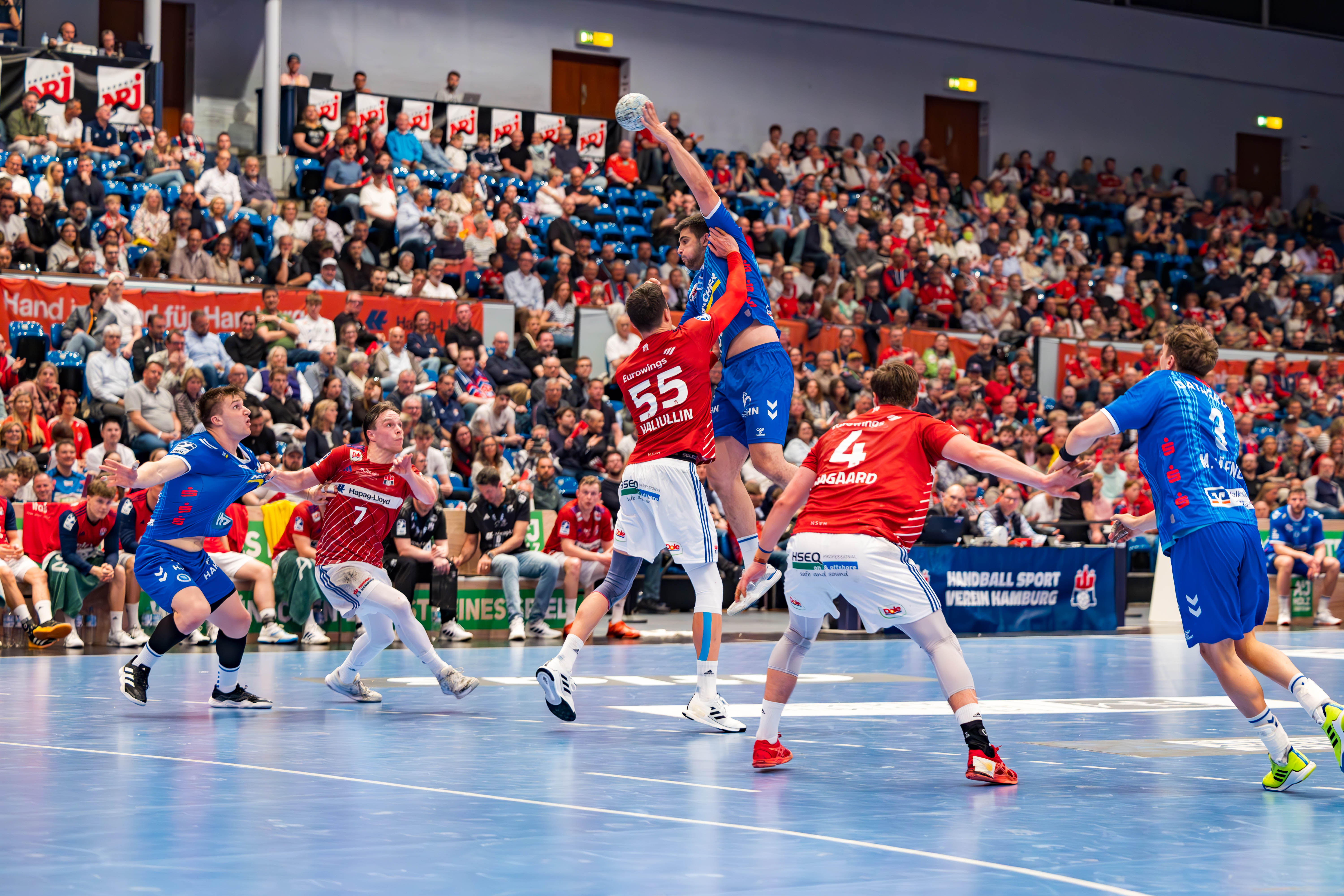 Handball Sport Verein Hamburg vs TVB 1898 Stuttgart
