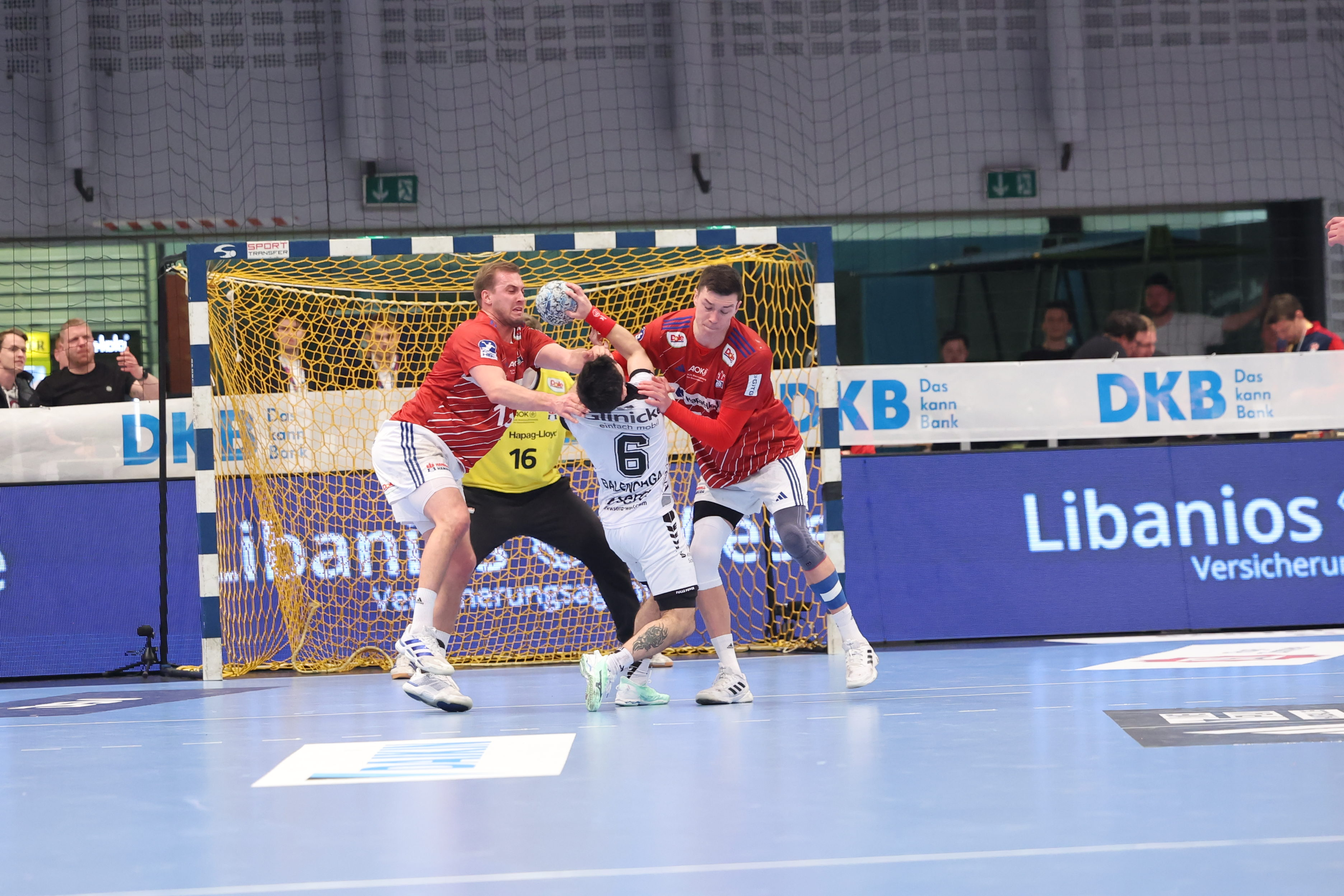 Handball Sport Verein Hamburg vs MT Melsungen