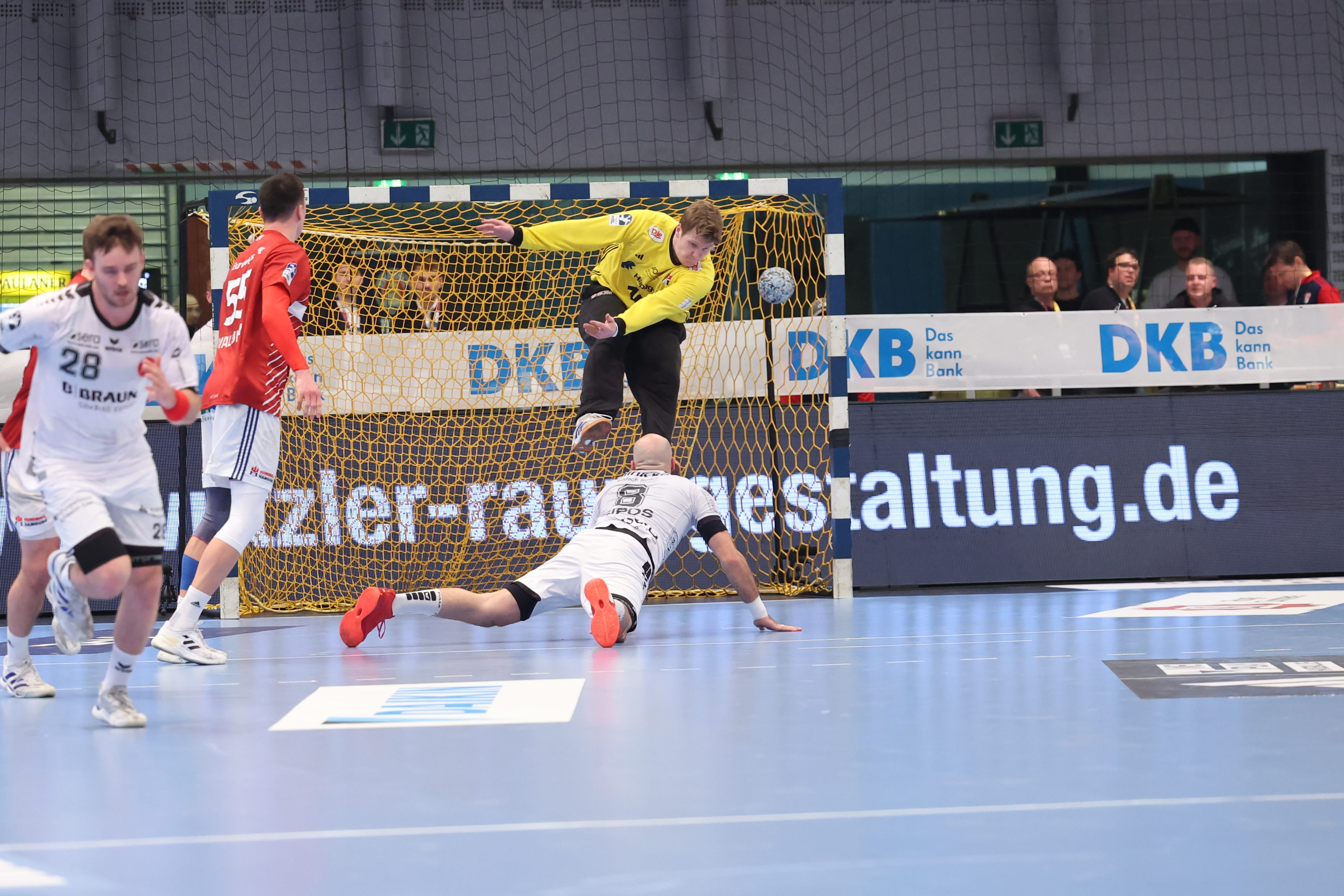 Handball Sport Verein Hamburg vs MT Melsungen