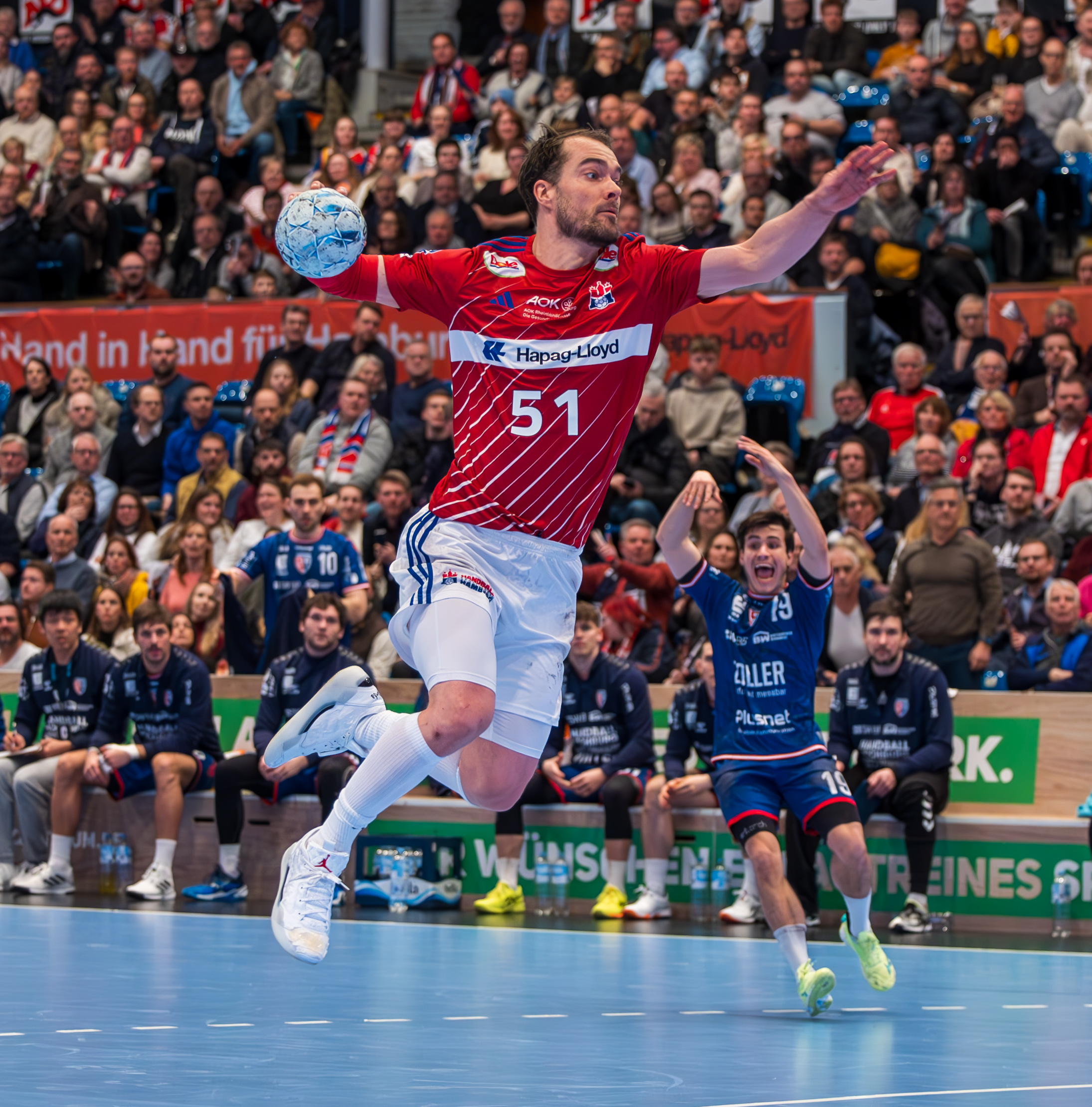 Handball Sport Verein Hamburg vs SG BBM Bietigheim