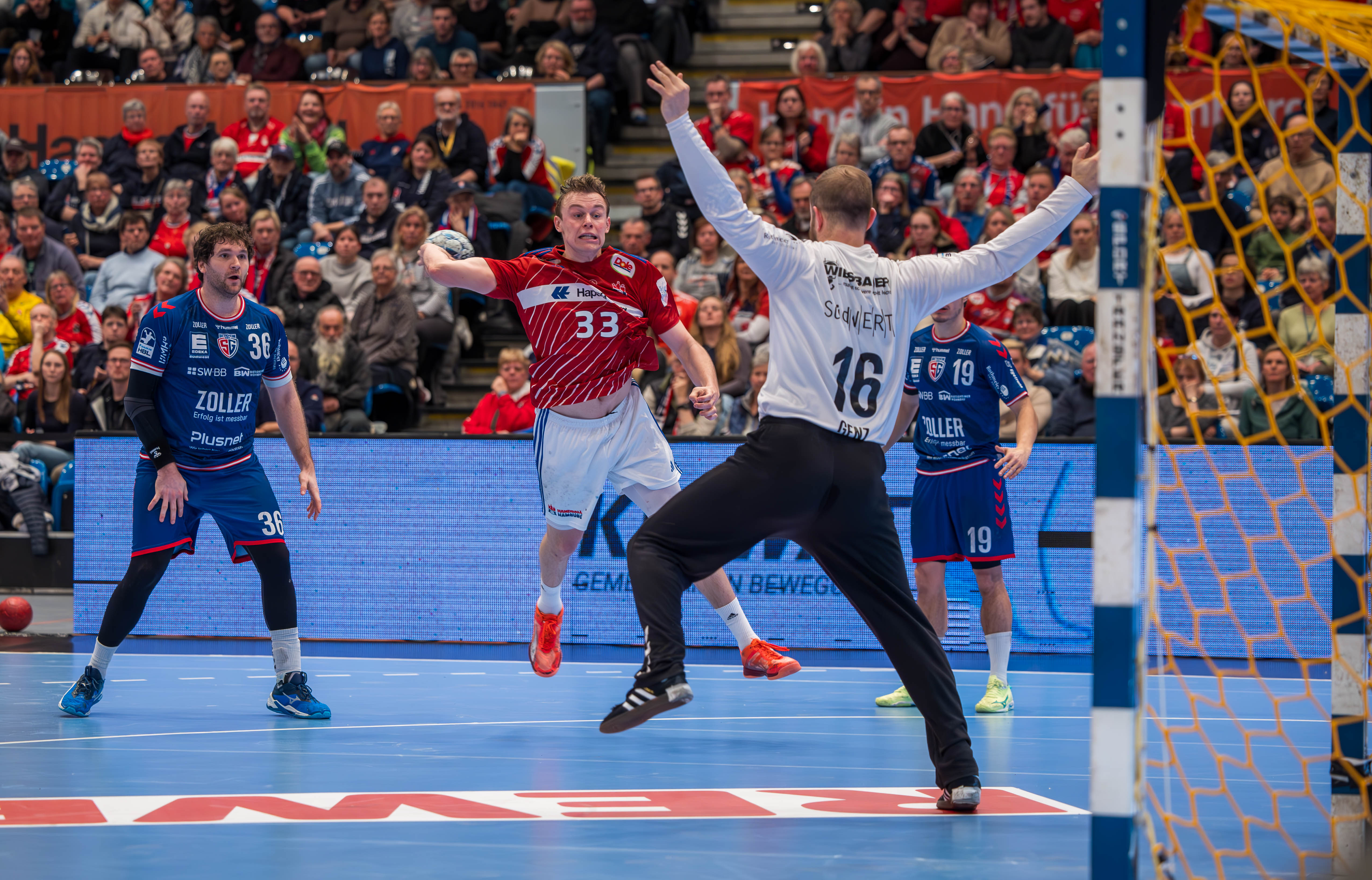 Handball Sport Verein Hamburg vs SG BBM Bietigheim