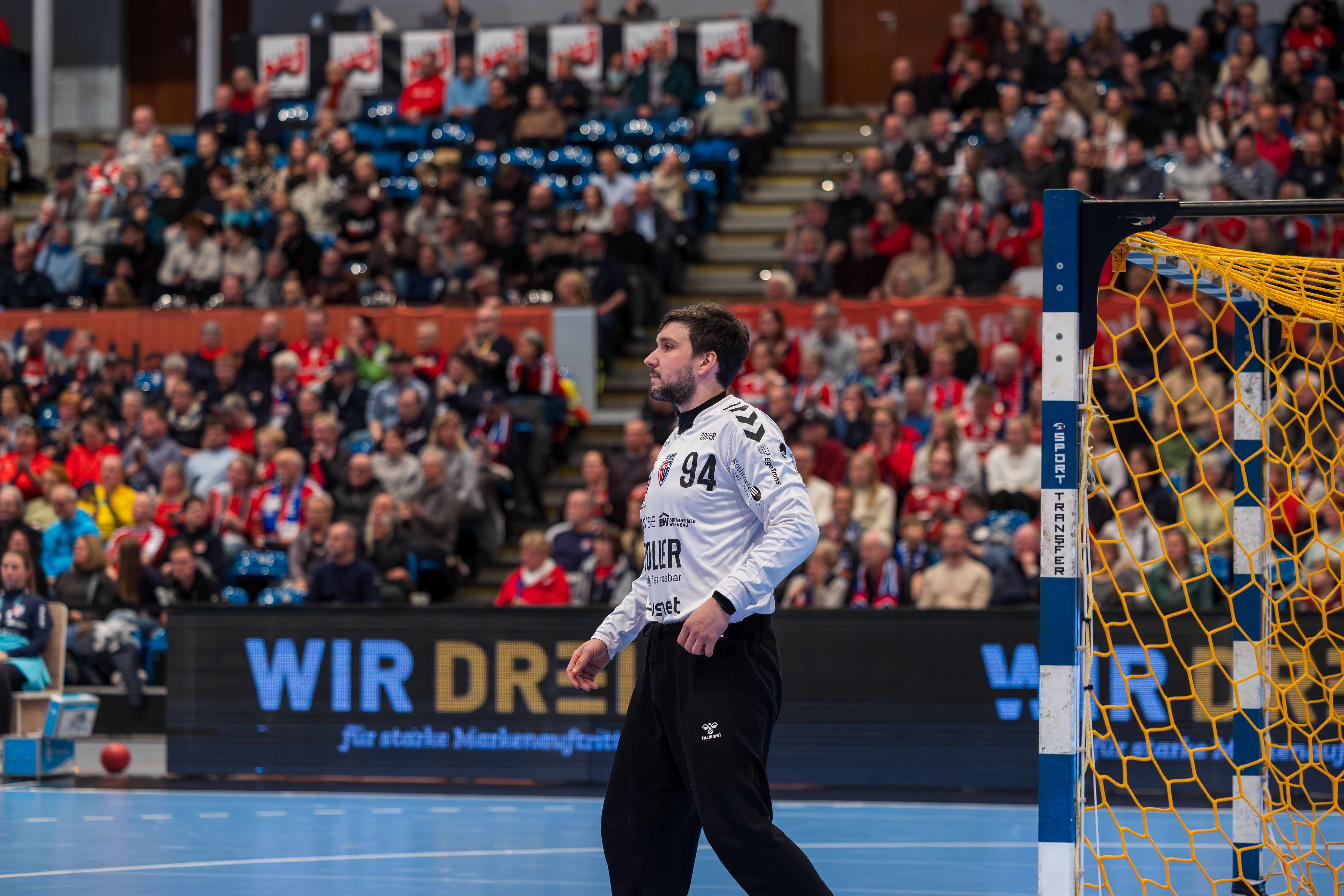 Handball Sport Verein Hamburg vs SG BBM Bietigheim