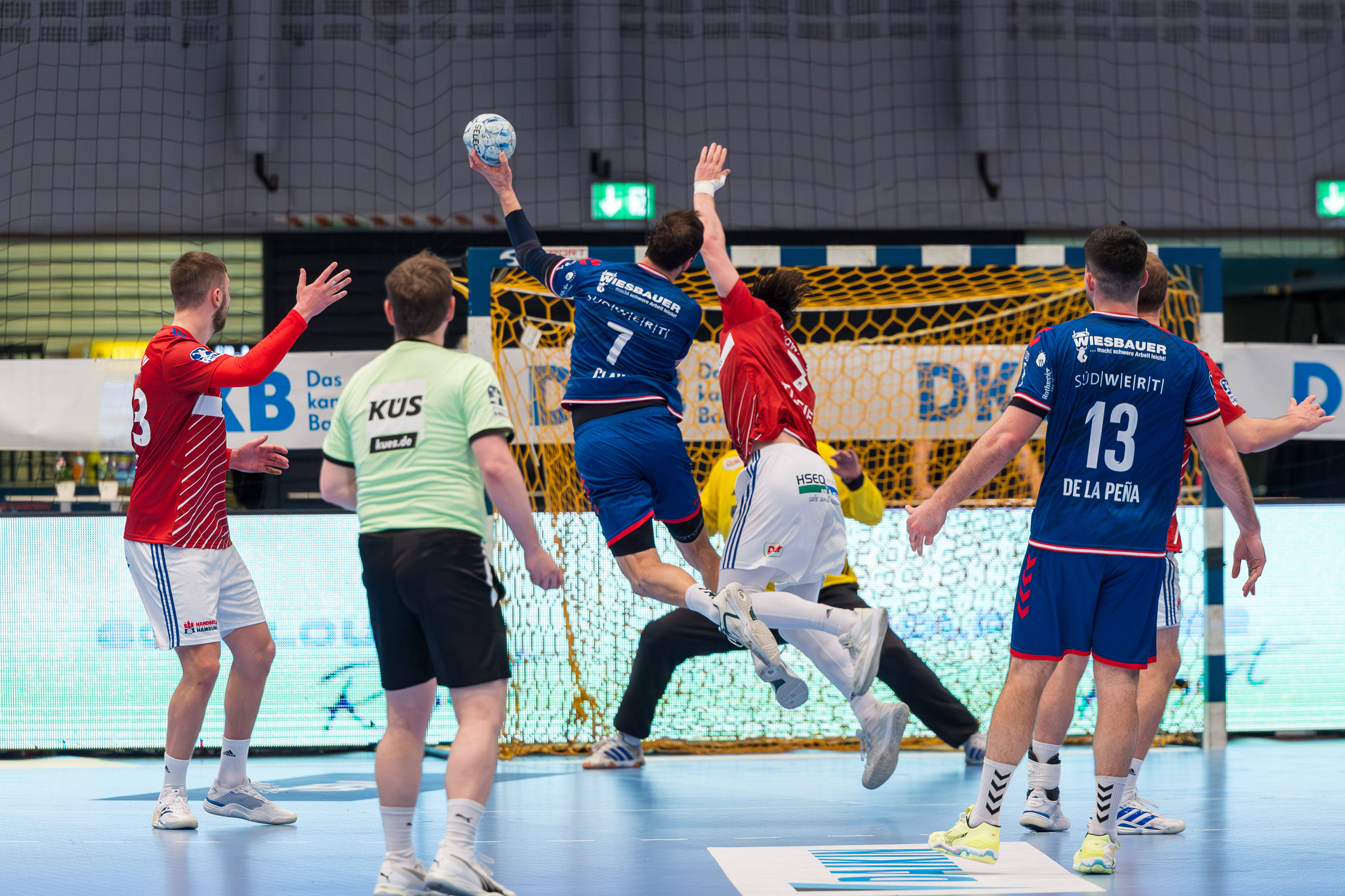 Handball Sport Verein Hamburg vs SG BBM Bietigheim