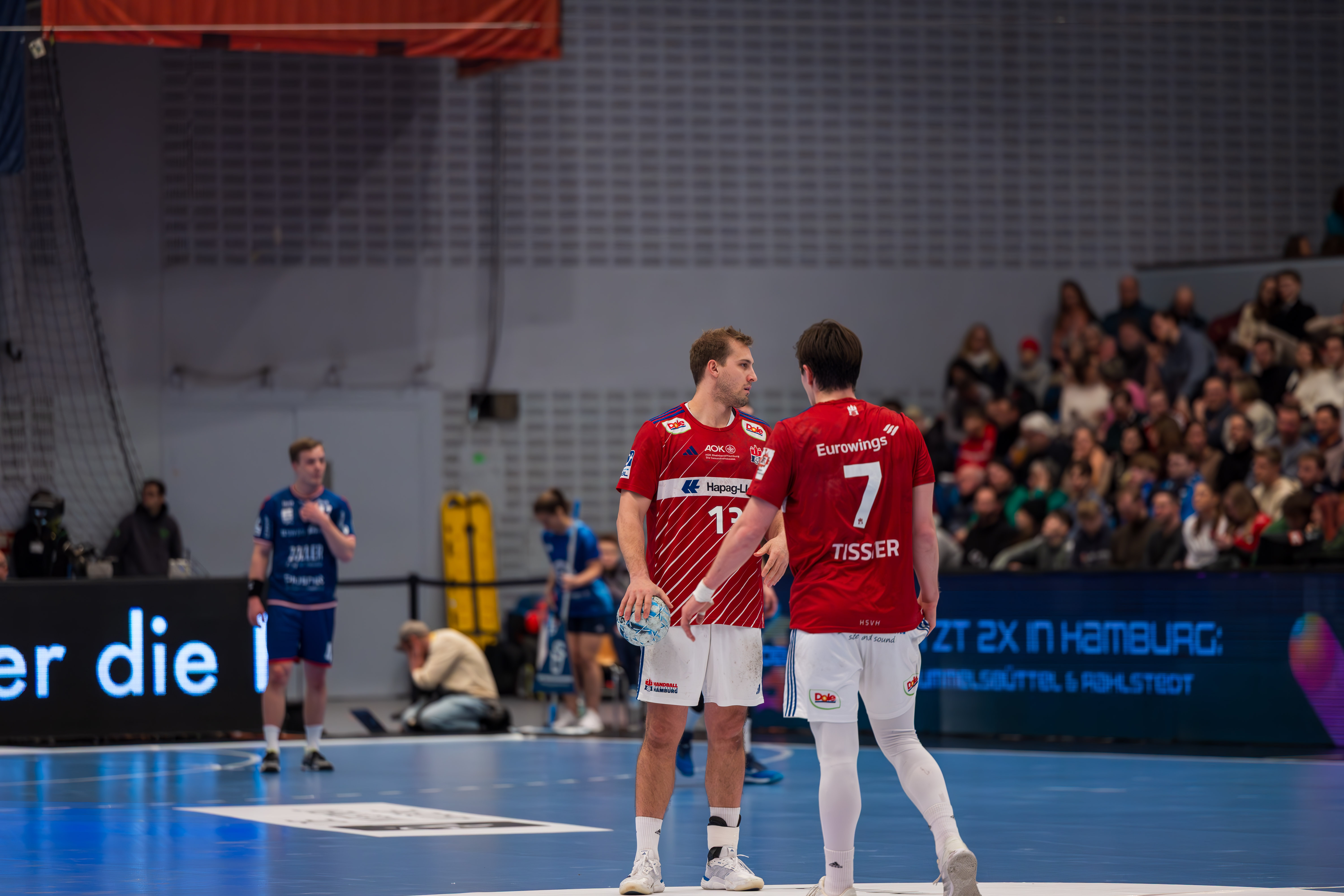 Handball Sport Verein Hamburg vs SG BBM Bietigheim