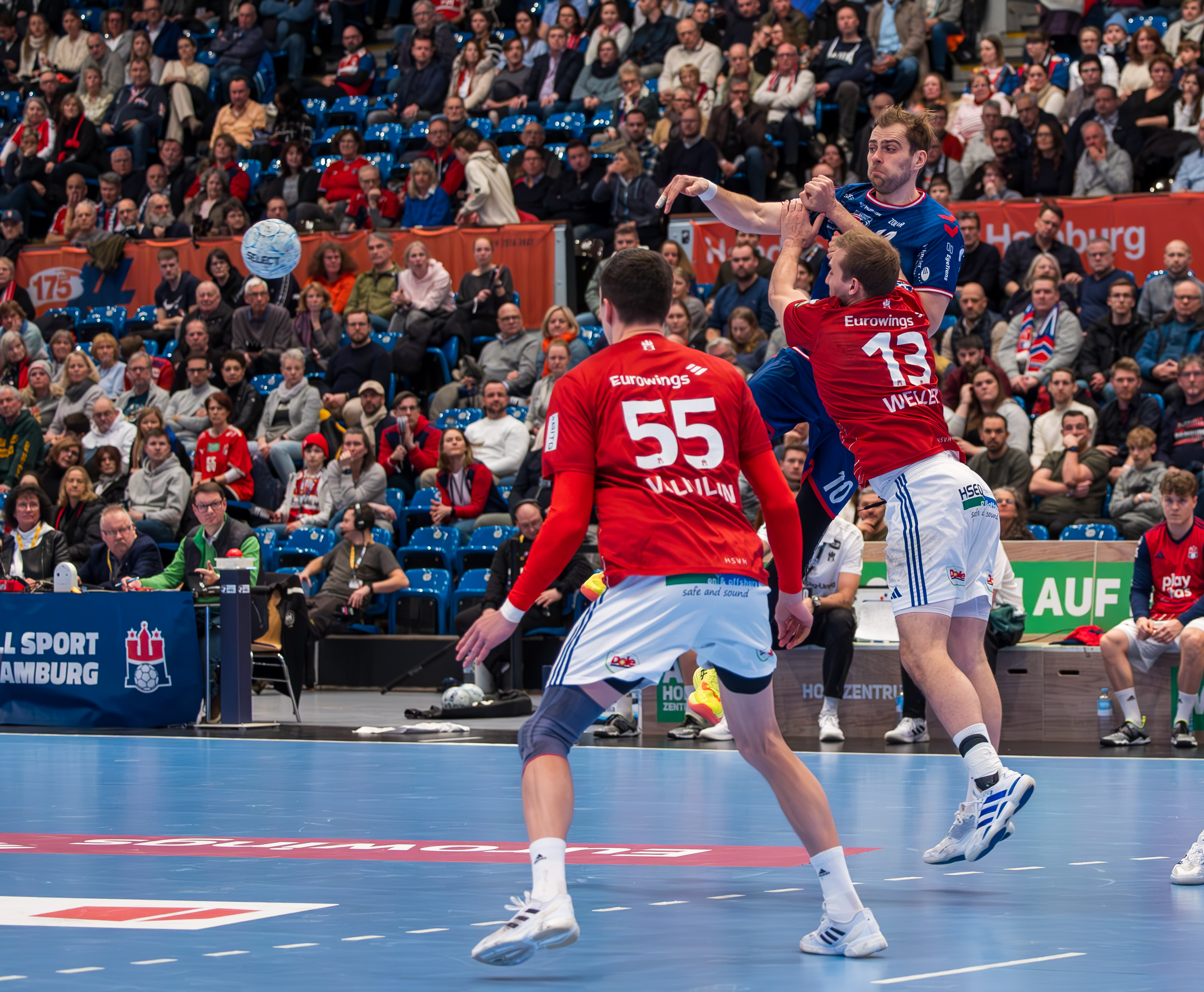Handball Sport Verein Hamburg vs SG BBM Bietigheim