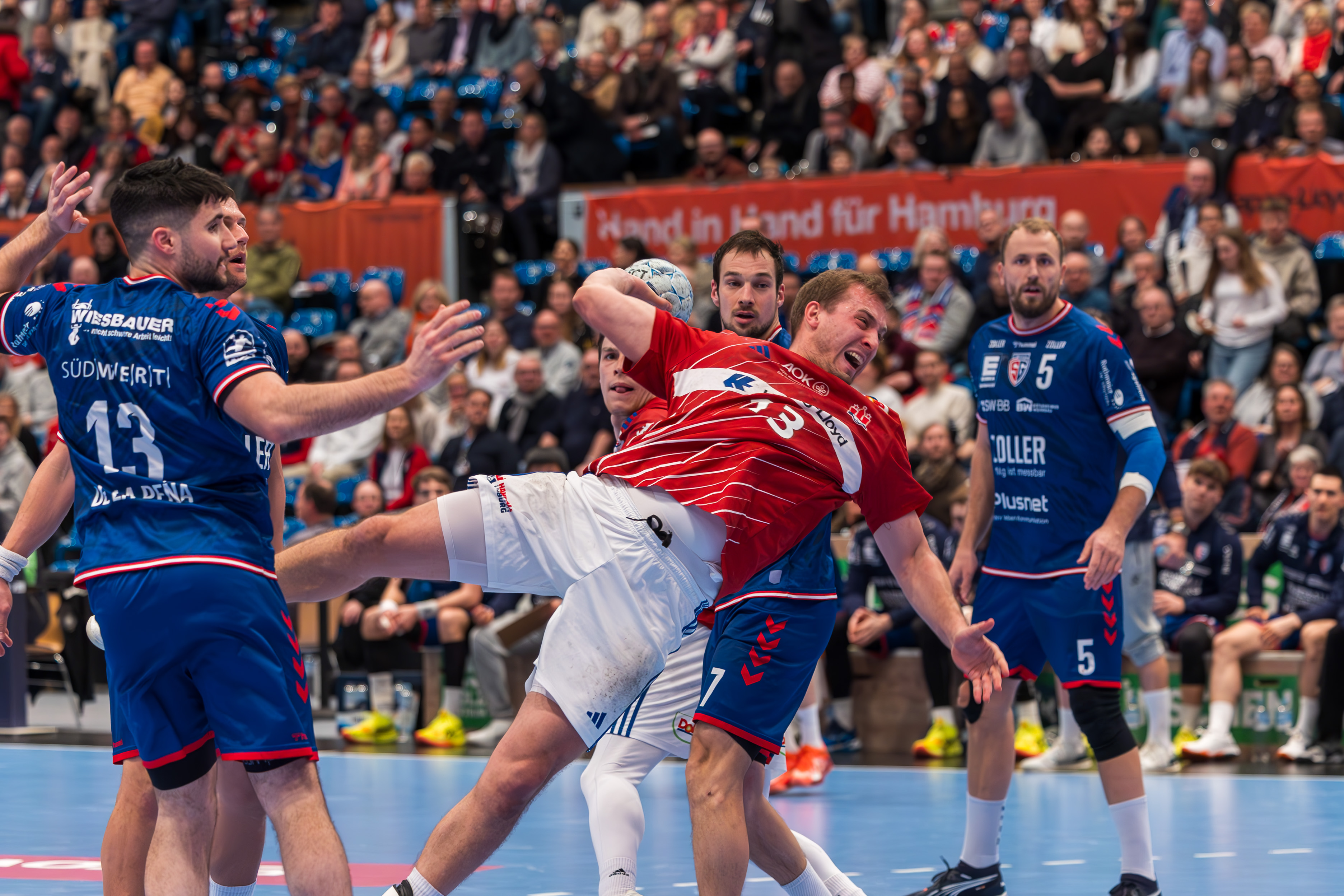 Handball Sport Verein Hamburg vs SG BBM Bietigheim