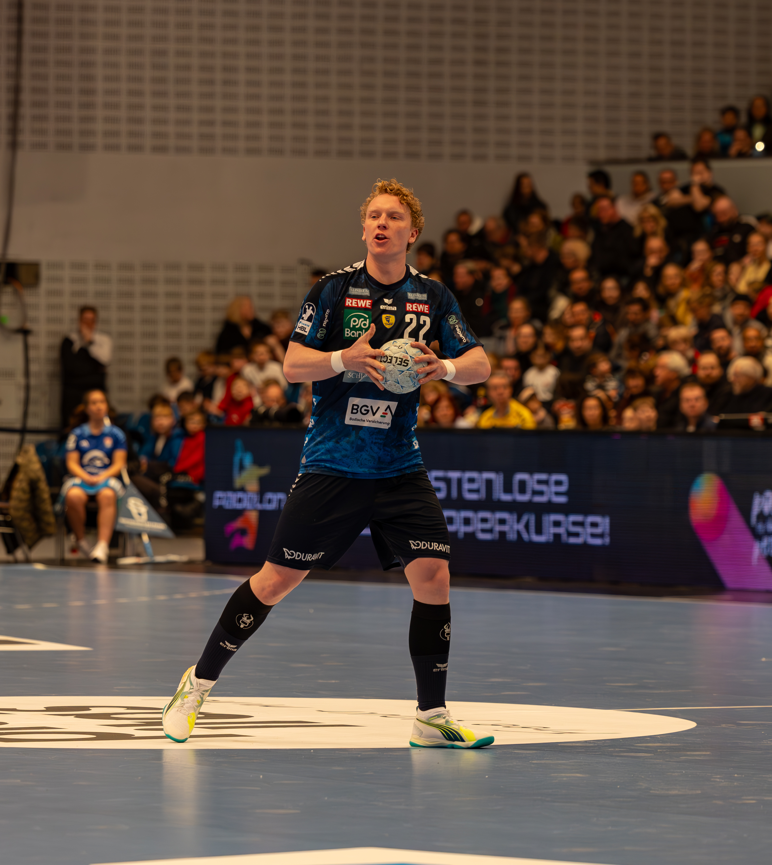 1.HBL HSVH  vs Rhein-Neckar Löwen