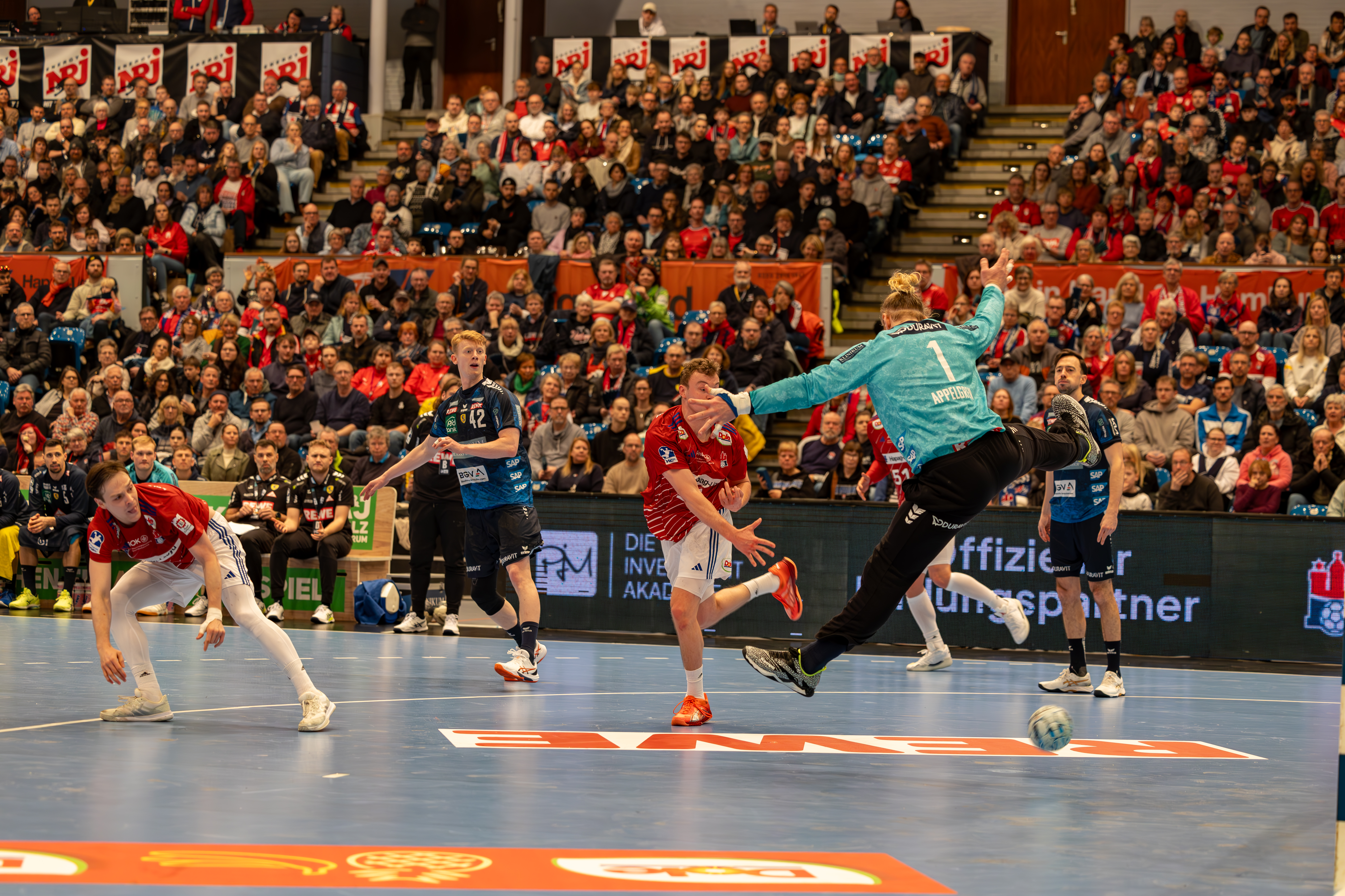 Handball Sport Verein Hamburg gegen Rhein-Neckar Löwen