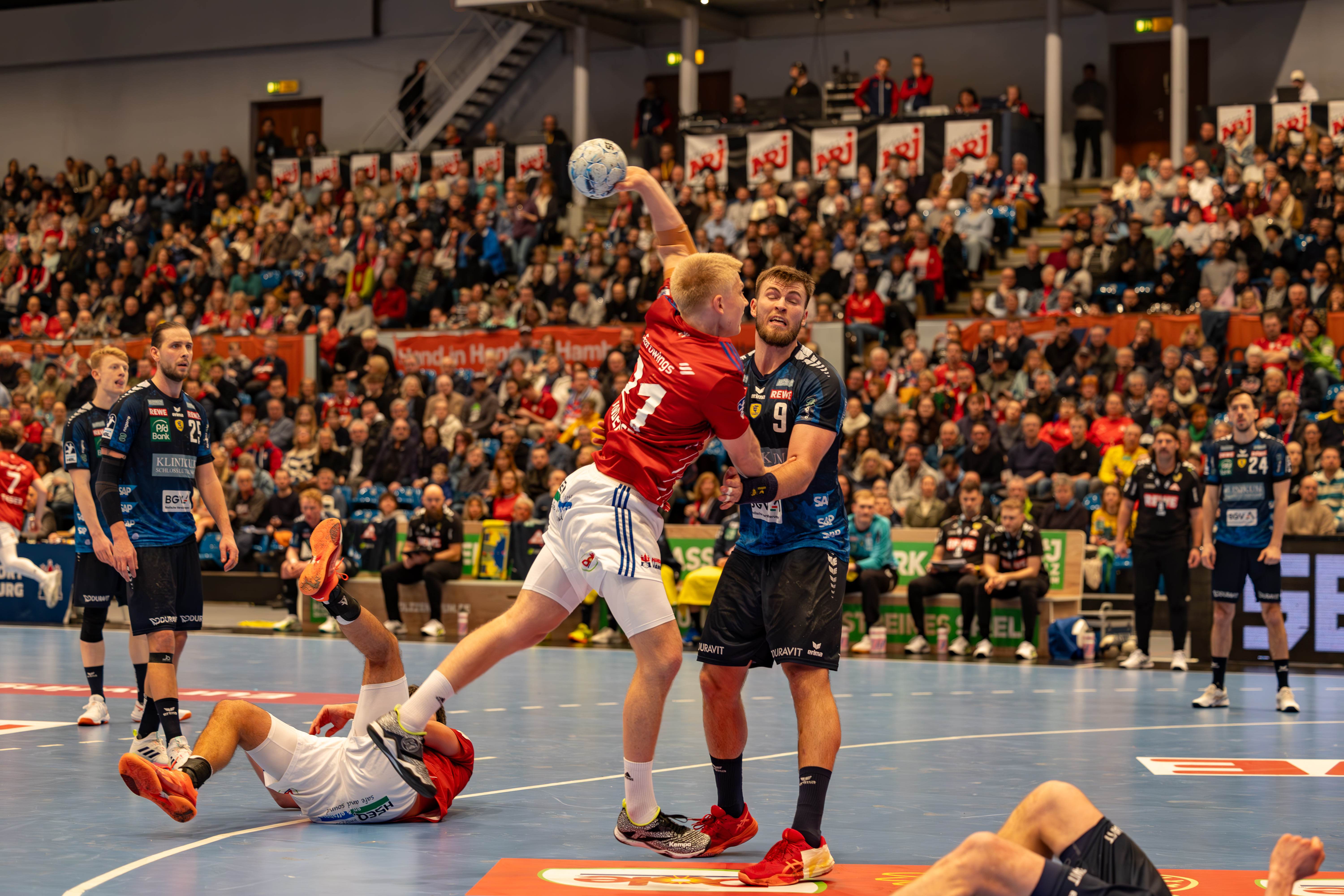 Handball Sport Verein Hamburg gegen Rhein-Neckar Löwen